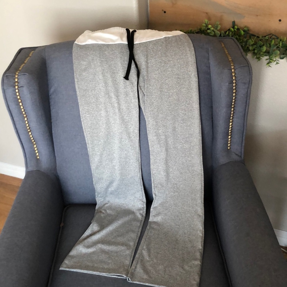 Workout pants